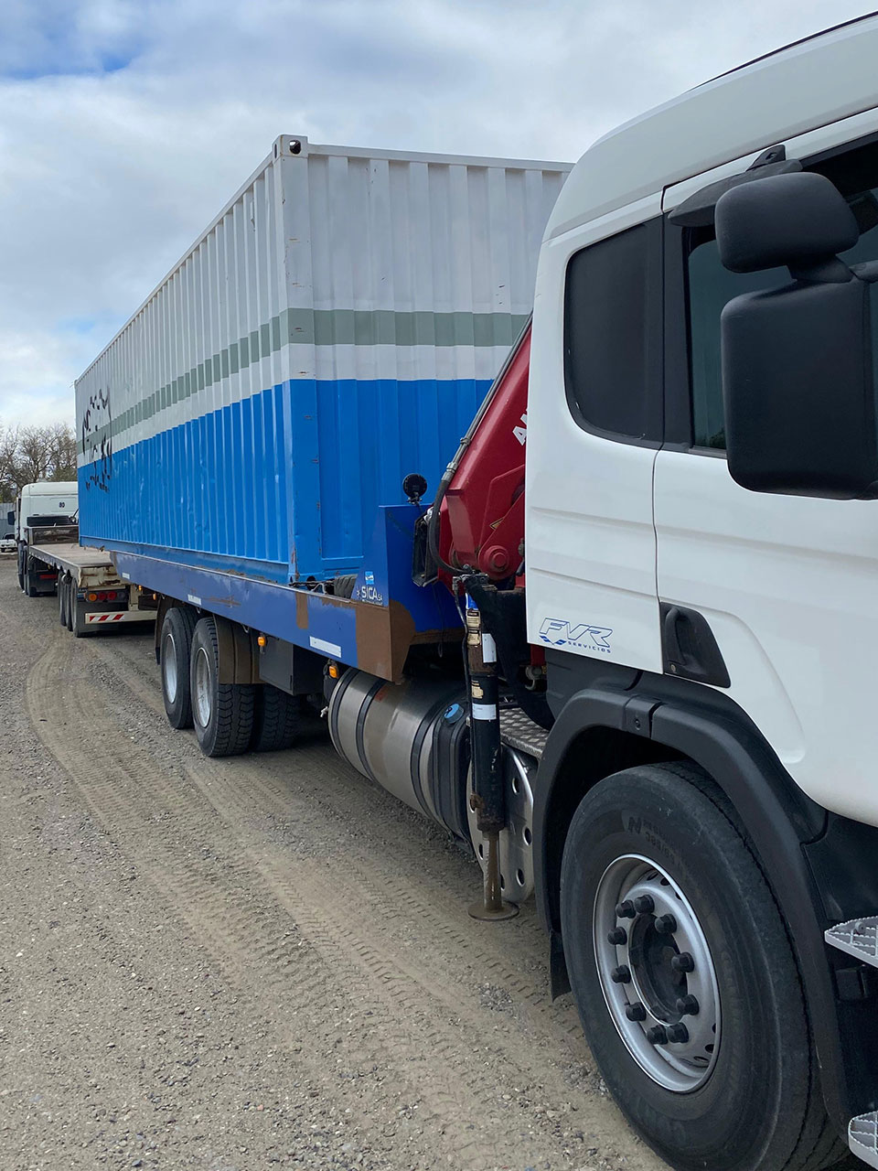 Grúa móvil trabajando